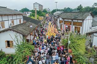 锁定胜局！弗林蓬破门，勒沃库森3-0拜仁！